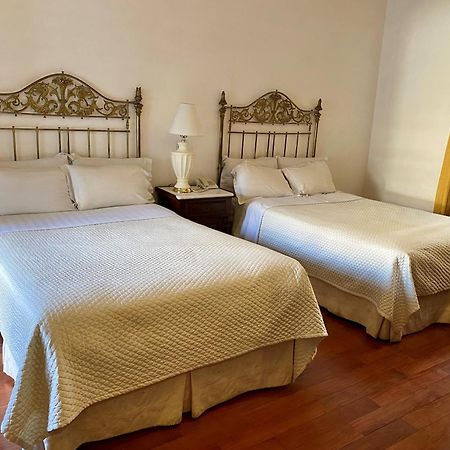 Parador Santa Maria La Real Sucre Zewnętrze zdjęcie