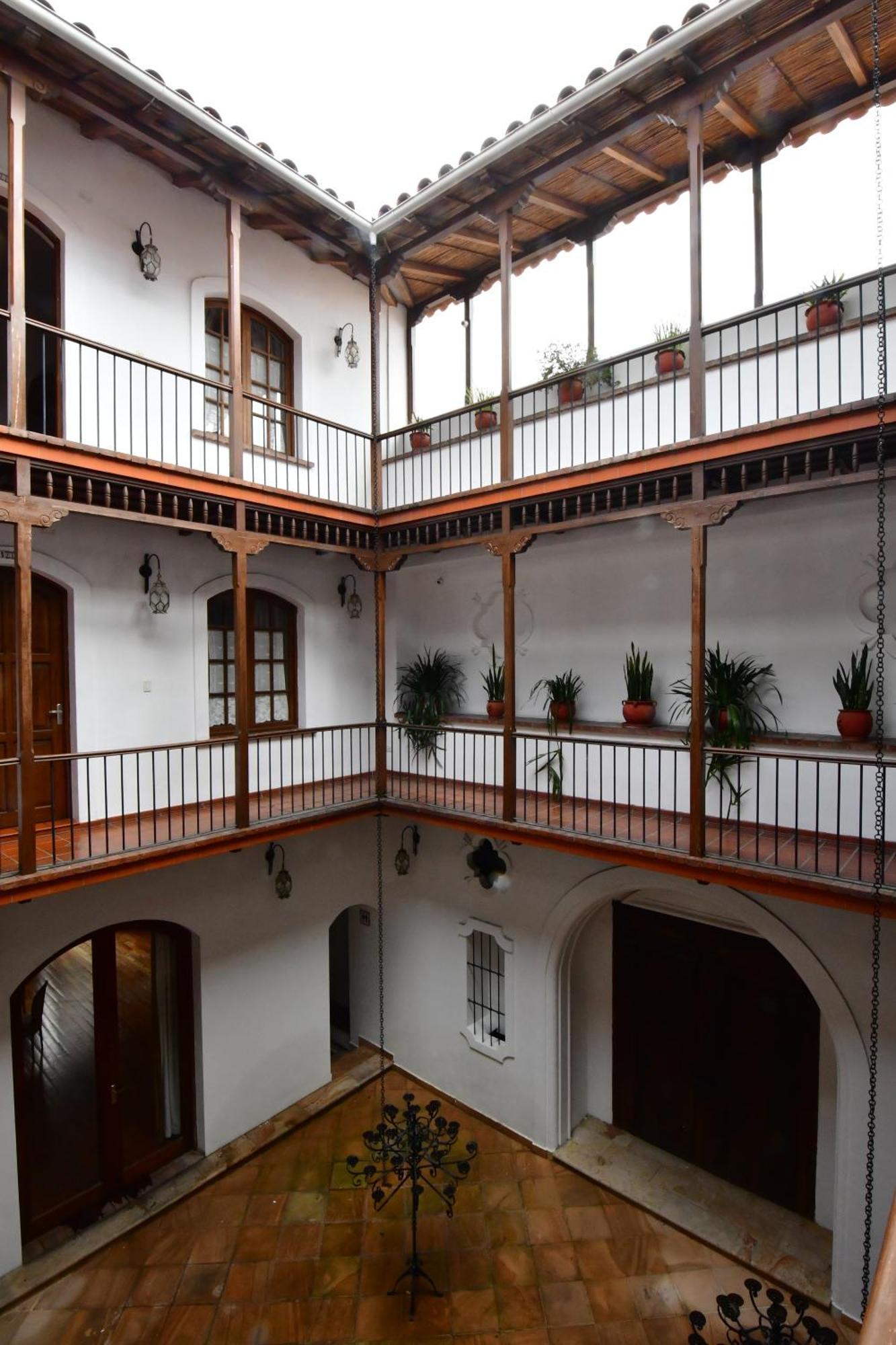 Parador Santa Maria La Real Sucre Zewnętrze zdjęcie