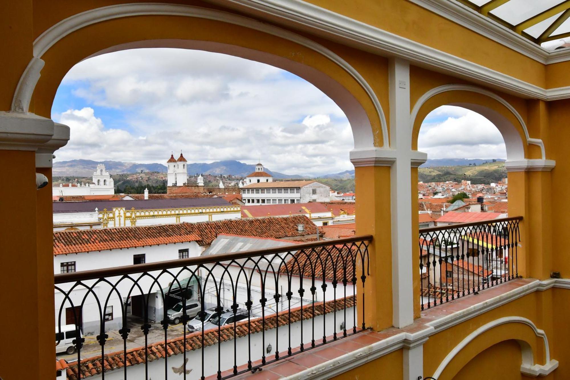 Parador Santa Maria La Real Sucre Zewnętrze zdjęcie