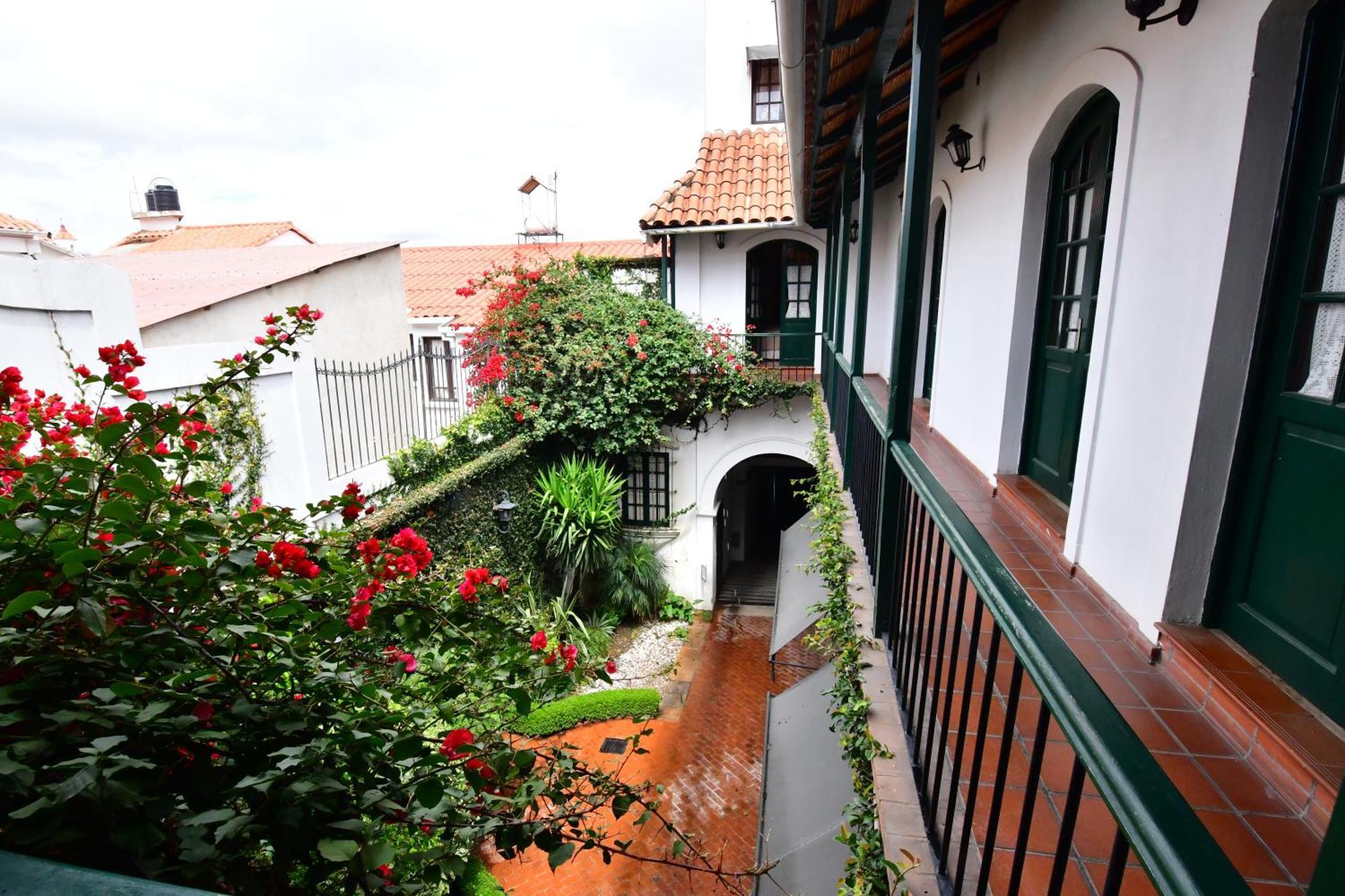 Parador Santa Maria La Real Sucre Zewnętrze zdjęcie