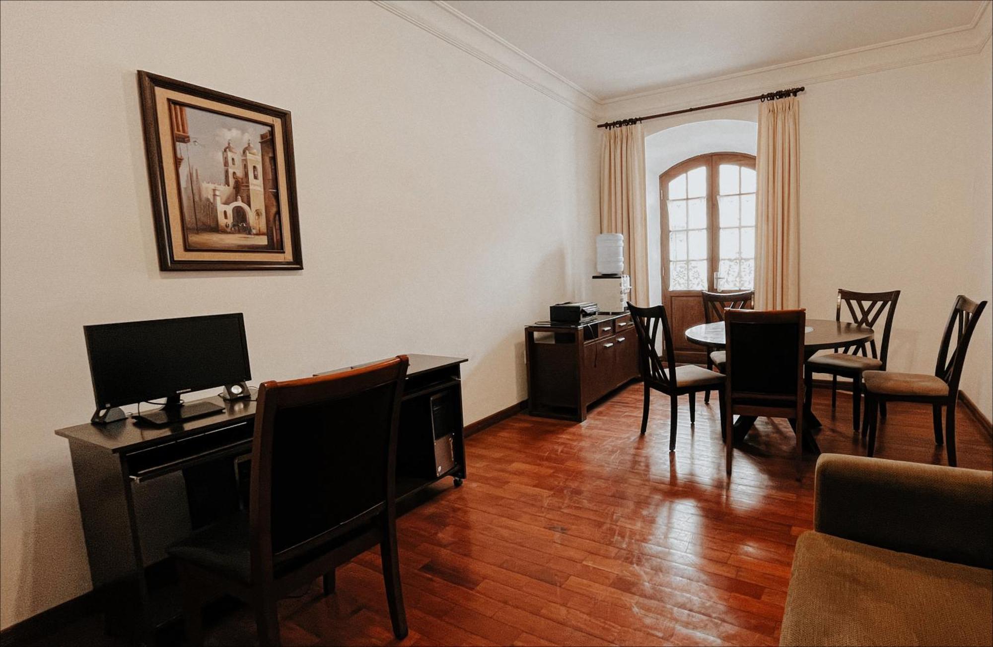Parador Santa Maria La Real Sucre Zewnętrze zdjęcie