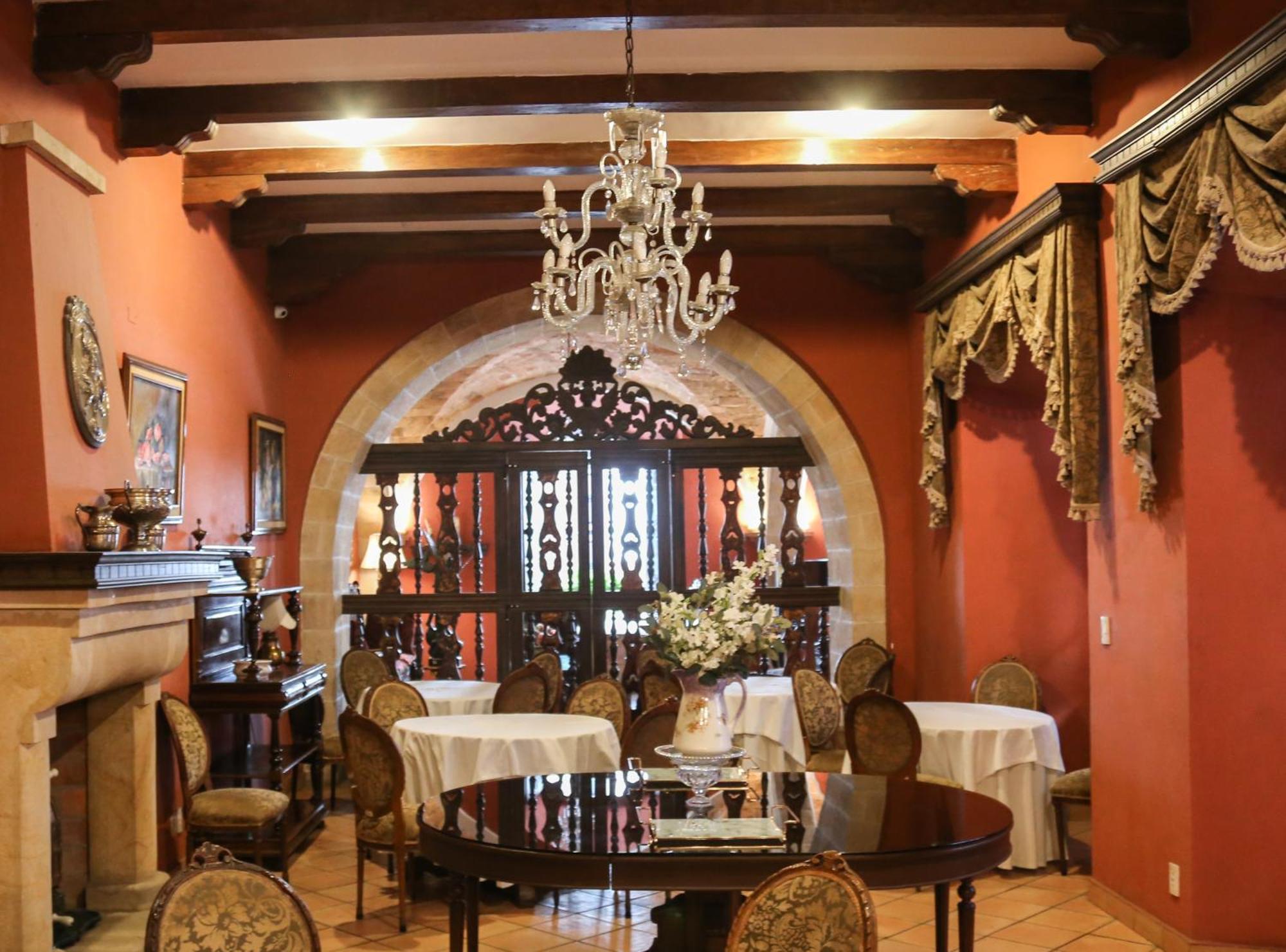 Parador Santa Maria La Real Sucre Zewnętrze zdjęcie